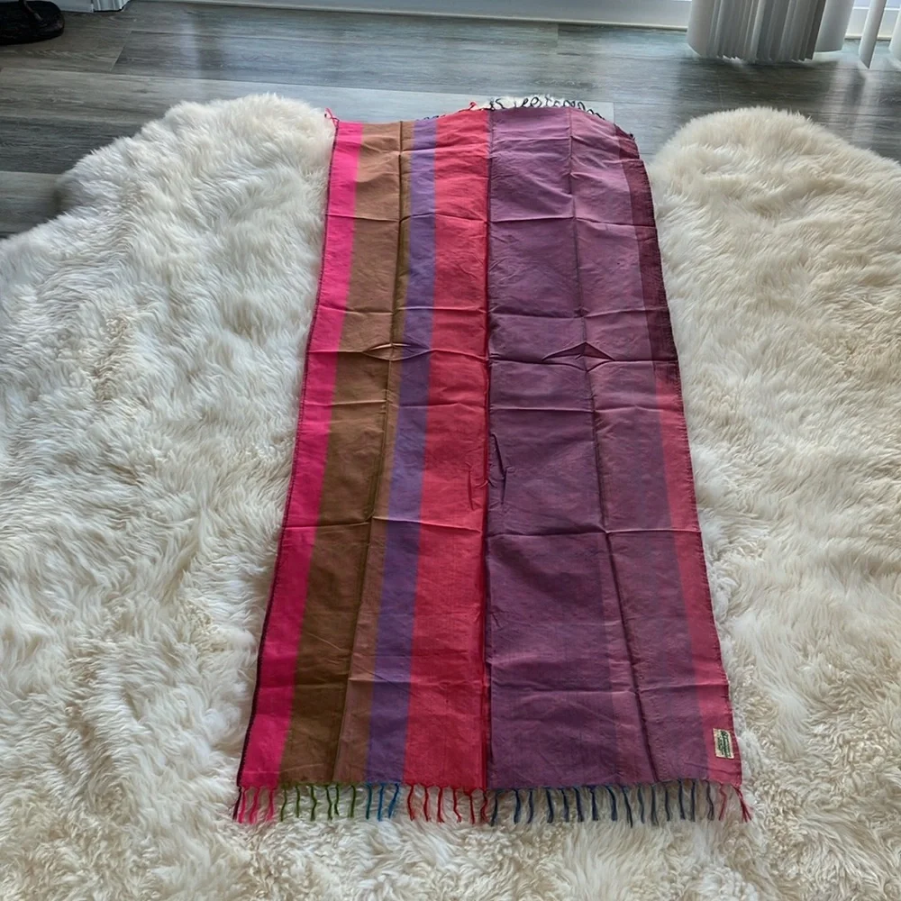 Vintage Bloomingdale’s made in India colorful silk scarf